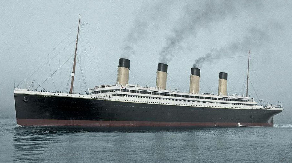 The RMS Titanic after being rebranded as the RMS Olympic - note the evenly spaced rectangular port holes on B Deck